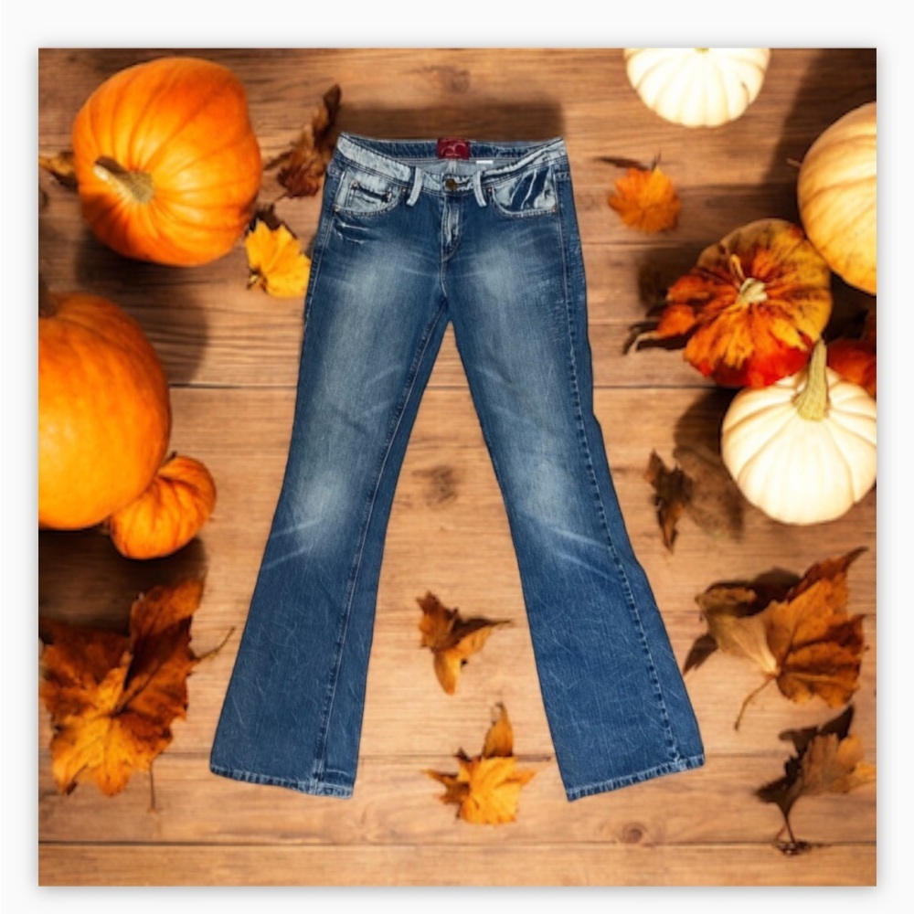 Women Leviβs Red tag Bootcut Jeans -mid rise - like new ! SZ 7L -30x32ππβ - Picture 3 of 15